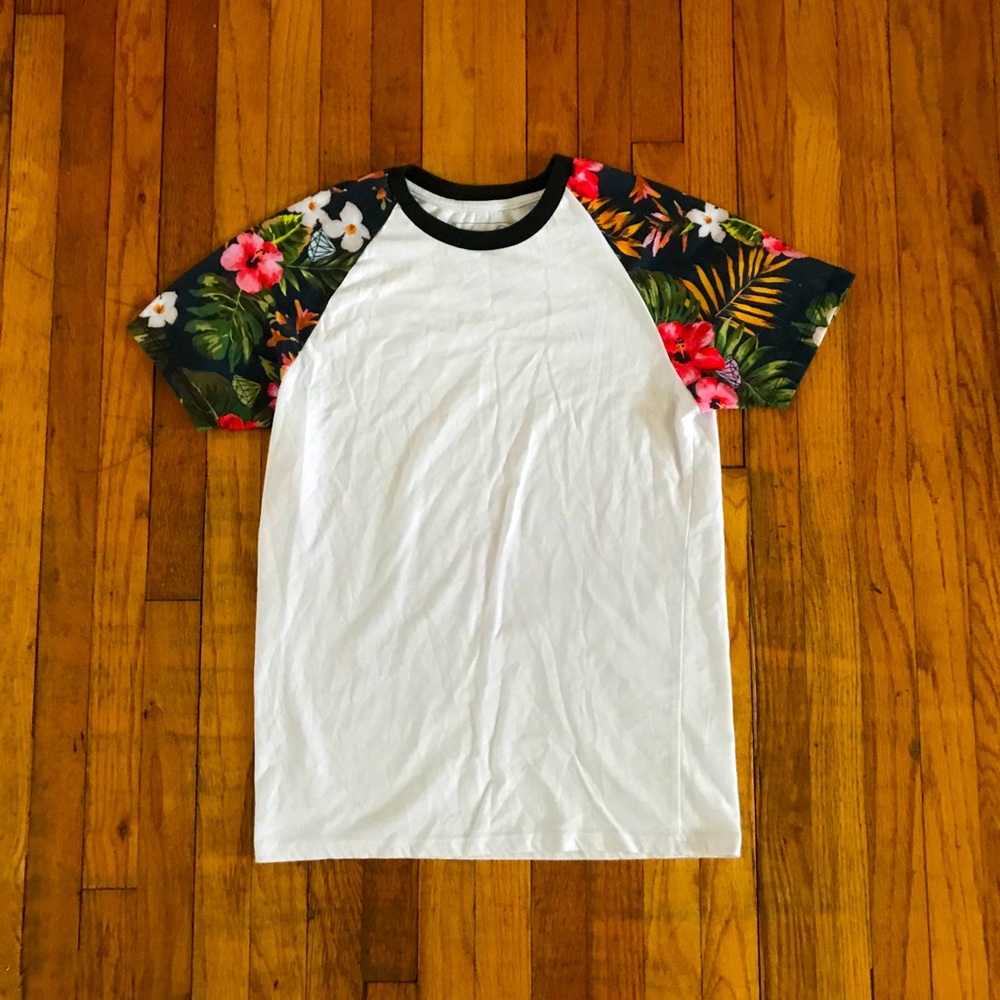 🥀Diamonds - Floral T-Shirt